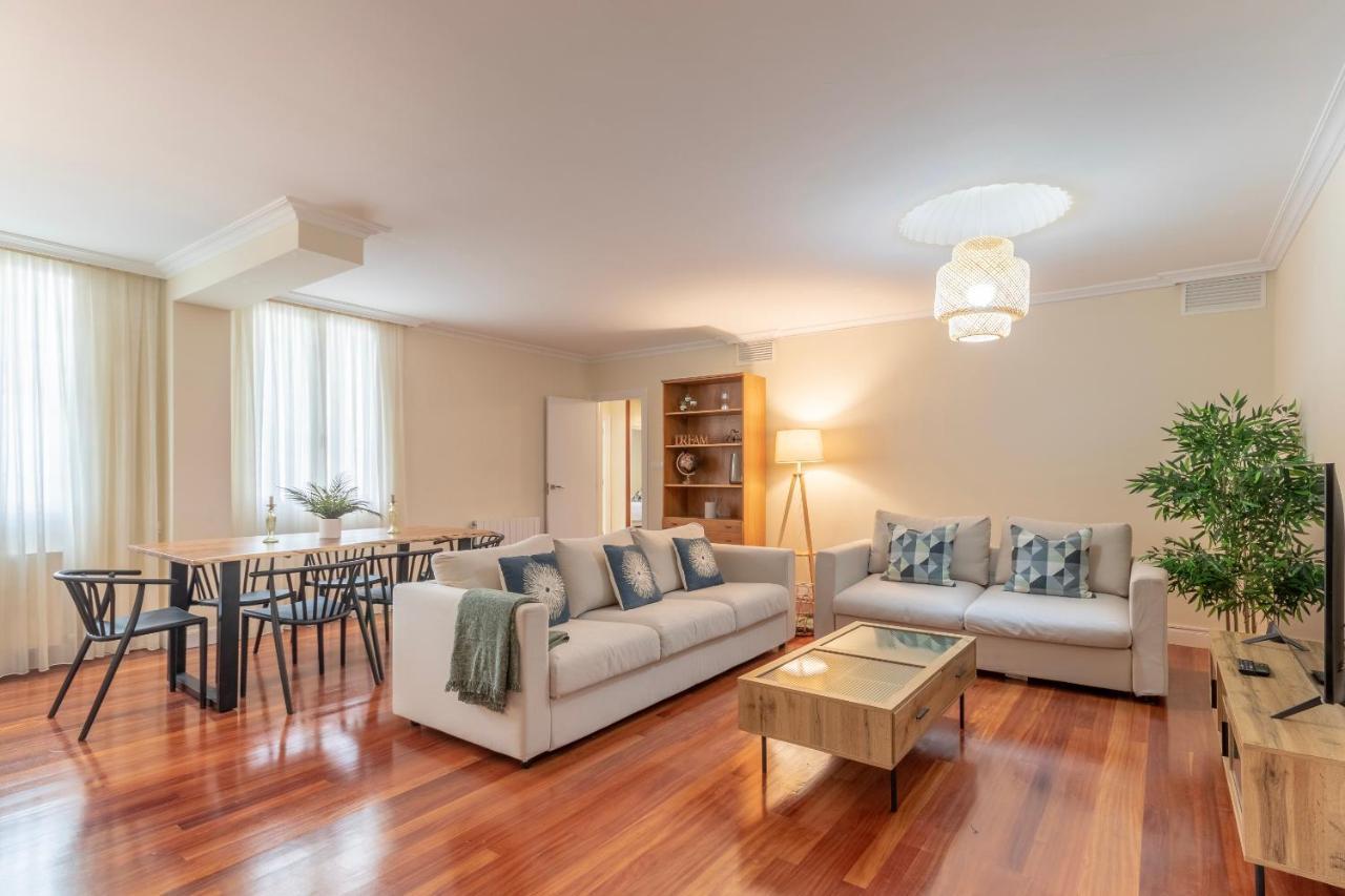 Akomodat En Apartamento En El Centro De Bilbao Con Parking 외부 사진