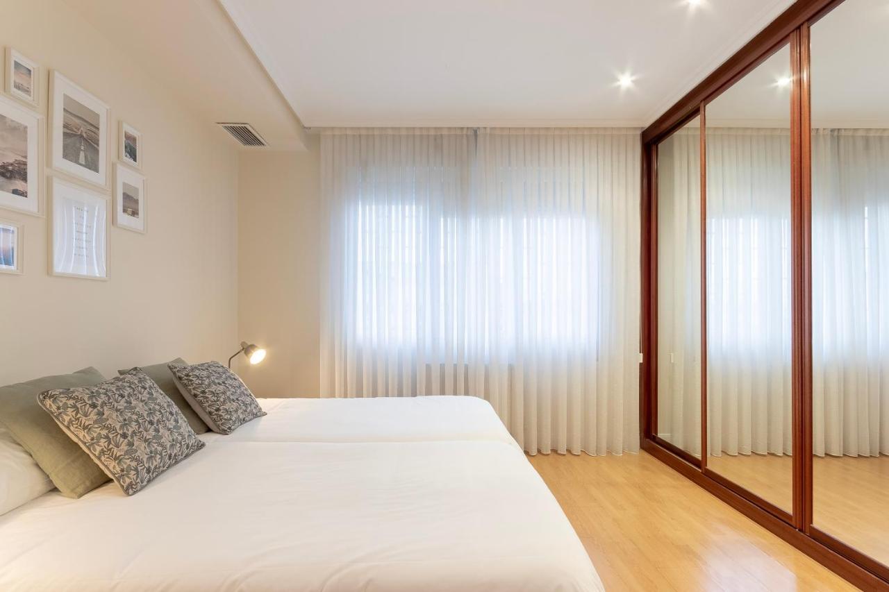 Akomodat En Apartamento En El Centro De Bilbao Con Parking 외부 사진