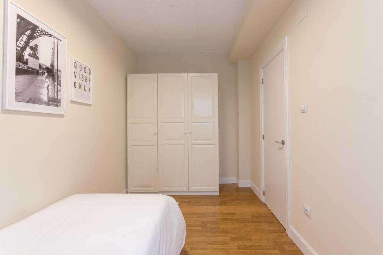 Akomodat En Apartamento En El Centro De Bilbao Con Parking 외부 사진